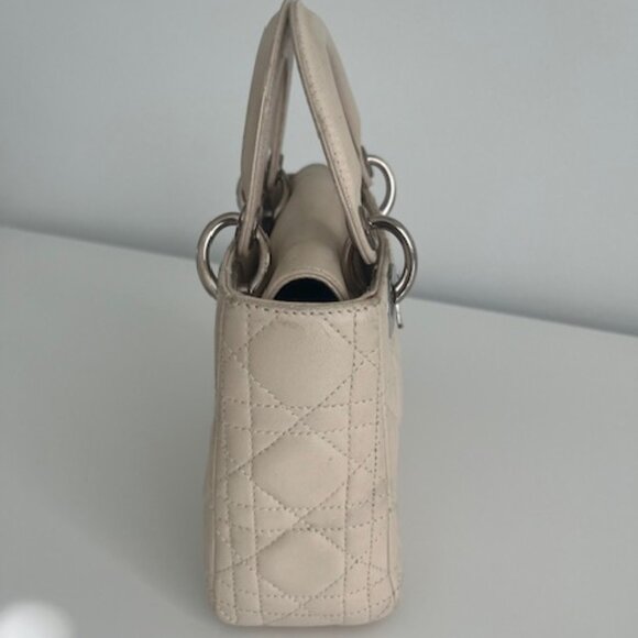 Auth SMALL LADY DIOR Cannage Quilted Leather Bag in LATTE Cream, Silver Hardware - Picture 4 of 15